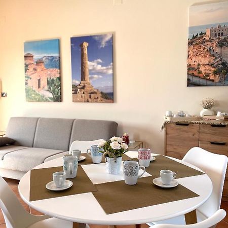 La Casa Di Isa Apartment Lamezia Terme Ngoại thất bức ảnh